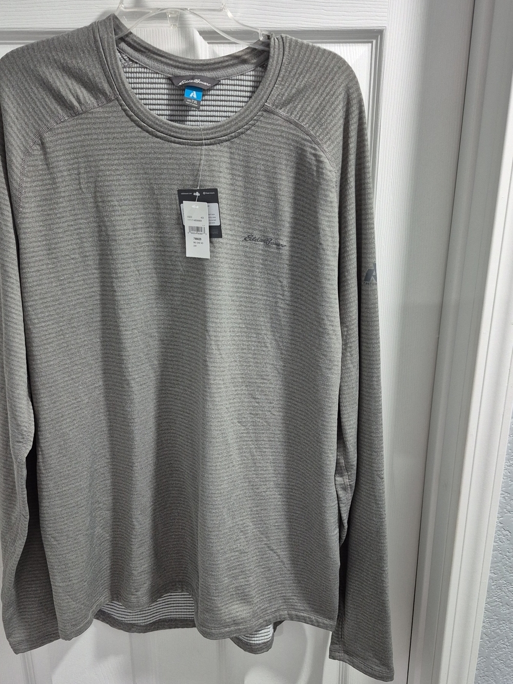 Eddie Bauer Men's Heather Gray Long-Sleeve Crew